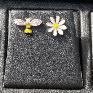 Bee and Daisy Earrings